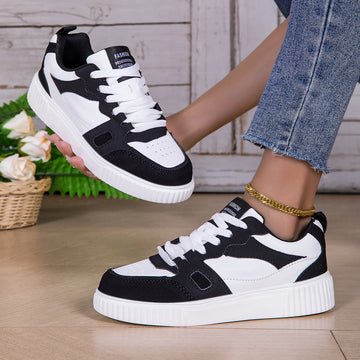 Unisex Skateboarding Shoes Lightweight Casual Sneakers