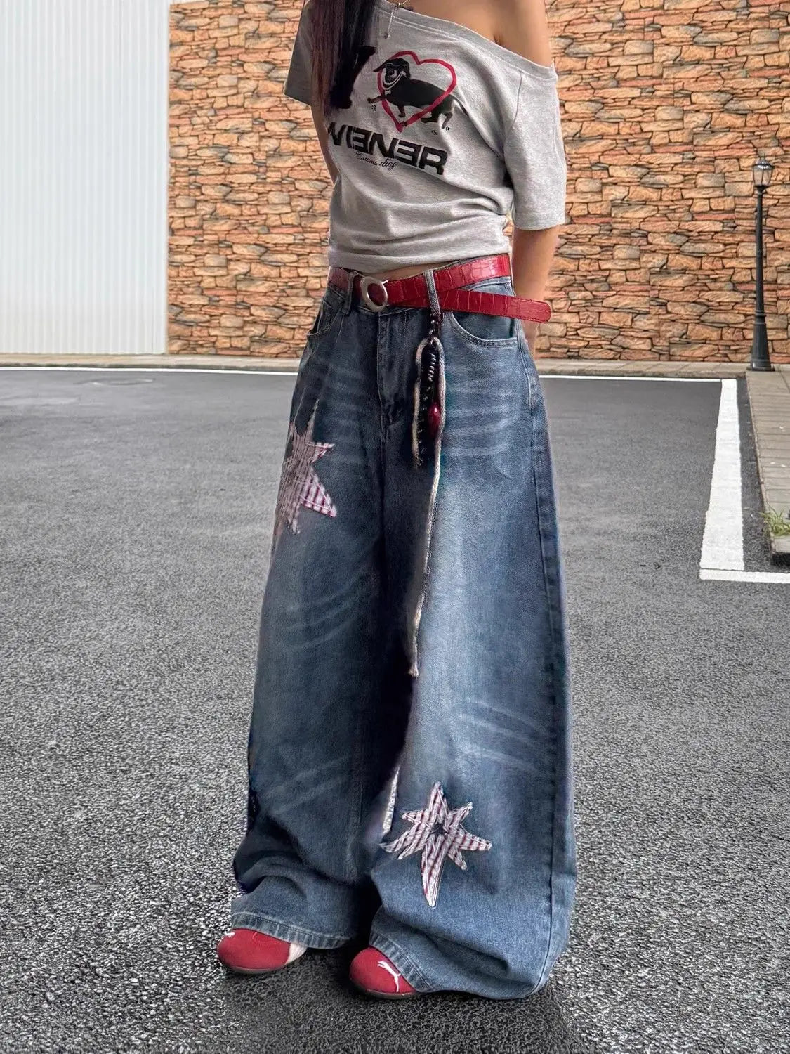 Women’s American Retro Star Embroidered Jeans – High-Waist Loose Fit Wide-Leg Denim Pants