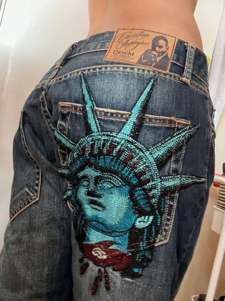 Y2K Statue of Liberty Diamond Jeans – High-Waist Straight Wide-Leg Denim Pants