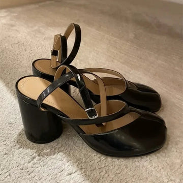 Ins Style Patent Leather Split Toe Women Pumps